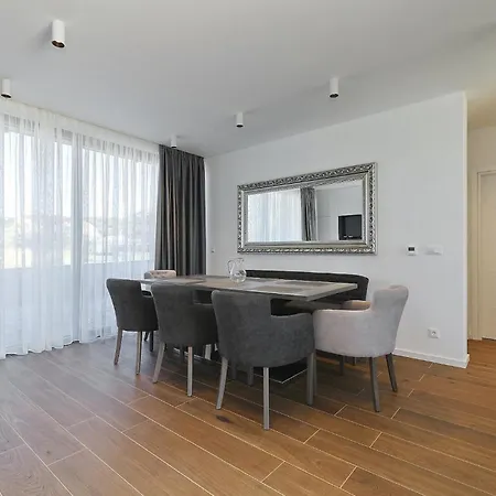 K1 בית נופש זאדאר